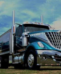 Truck cleaned by Truckers Pride Products